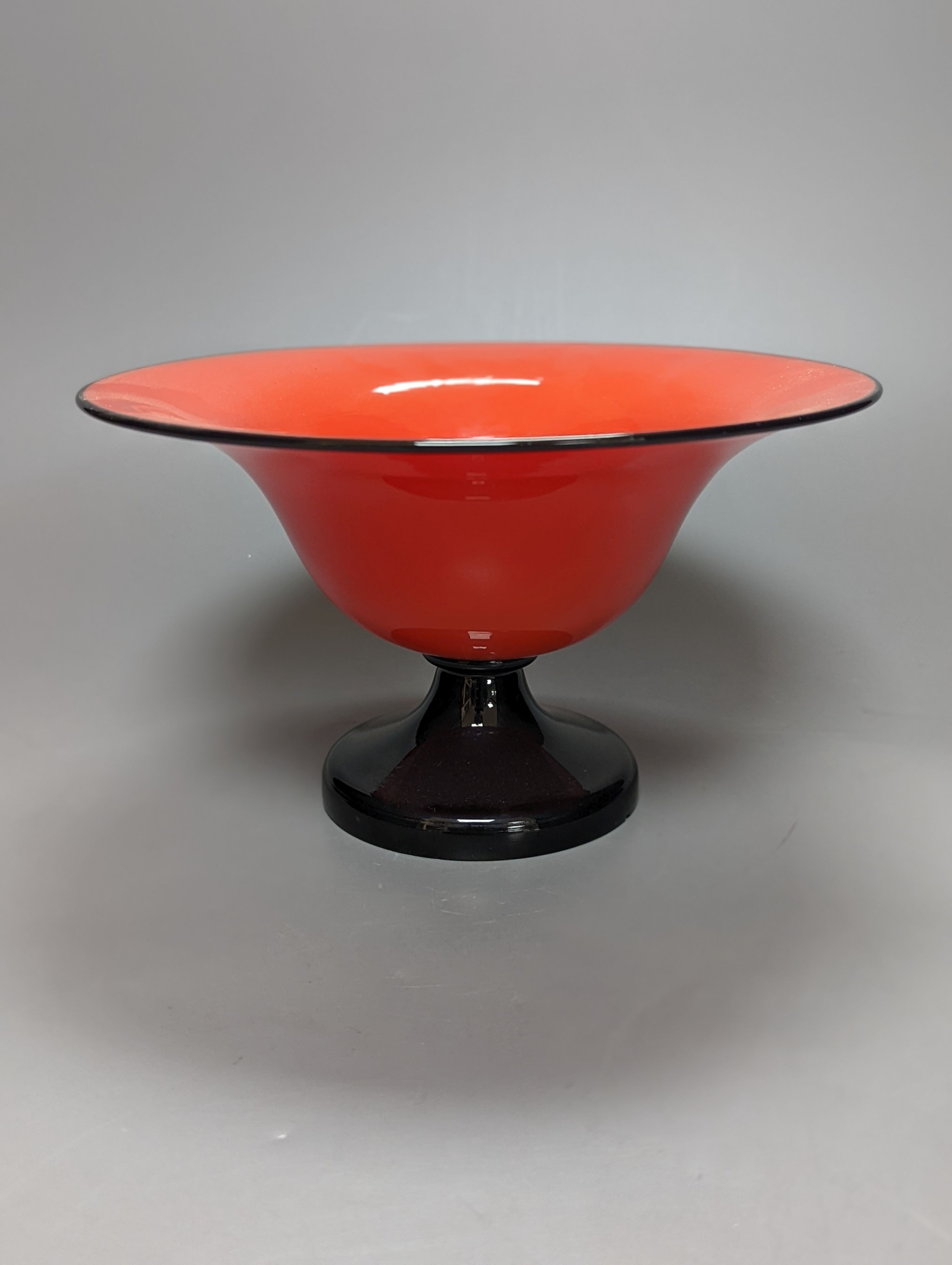 Attributed to Michael Powolny for Loetz. A red and black glass pedestal bowl, 1920s, diameter 22.5cm